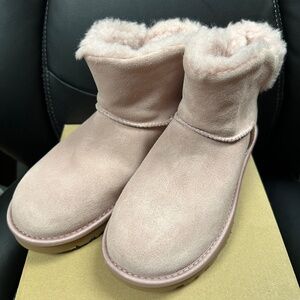 NIB! RARE! UGG Women's Classic Bling Mini Boots In Pink Sheepskin Size US7/EU 38